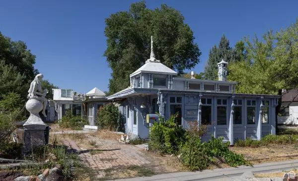 Salt Lake City, UT 84104,1048 W CALIFORNIA AVE
