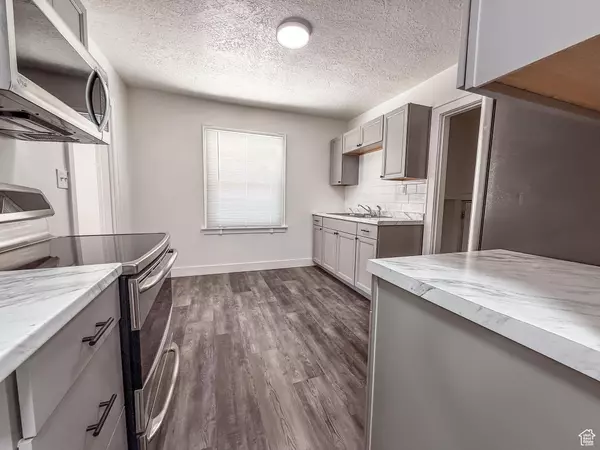 Ogden, UT 84401,3561 S GRANT AVE E