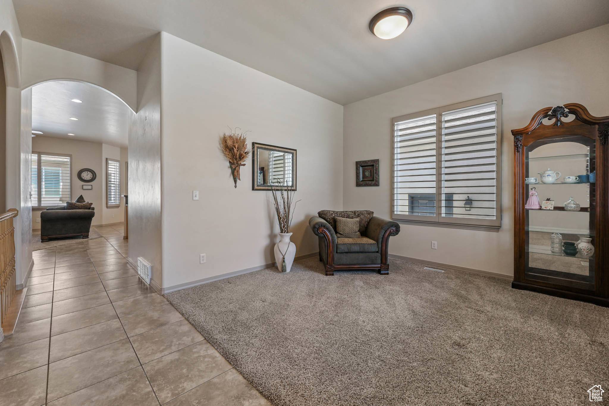 South Jordan, UT 84095,1524 W FOLIAGE LN