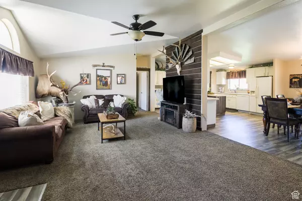 Lapoint, UT 84039,5375 N CANAL RD