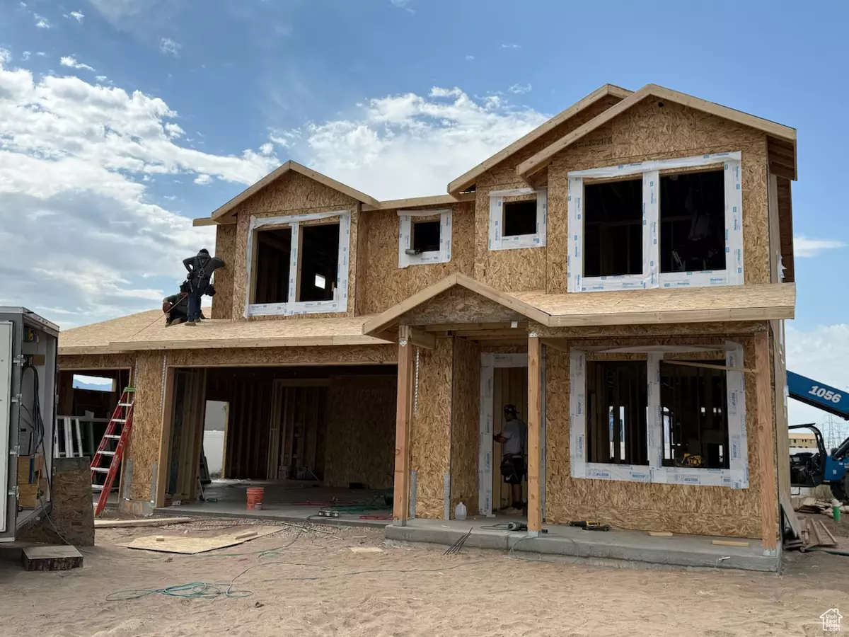 West Haven, UT 84401,3179 W 3200 S #301