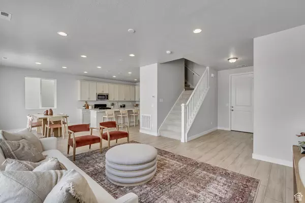 Syracuse, UT 84075,3114 S 2600 W #3080