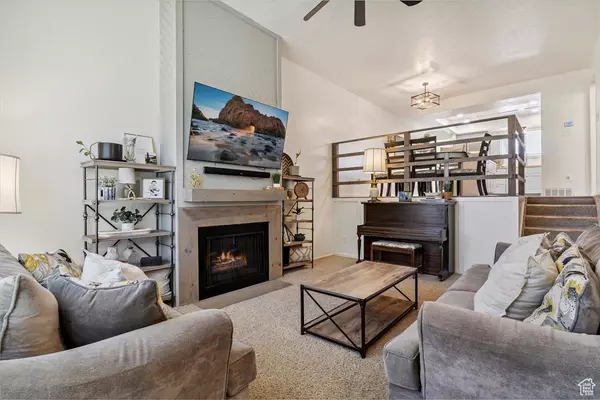 South Ogden, UT 84403,5659 WOODSHIRE CT