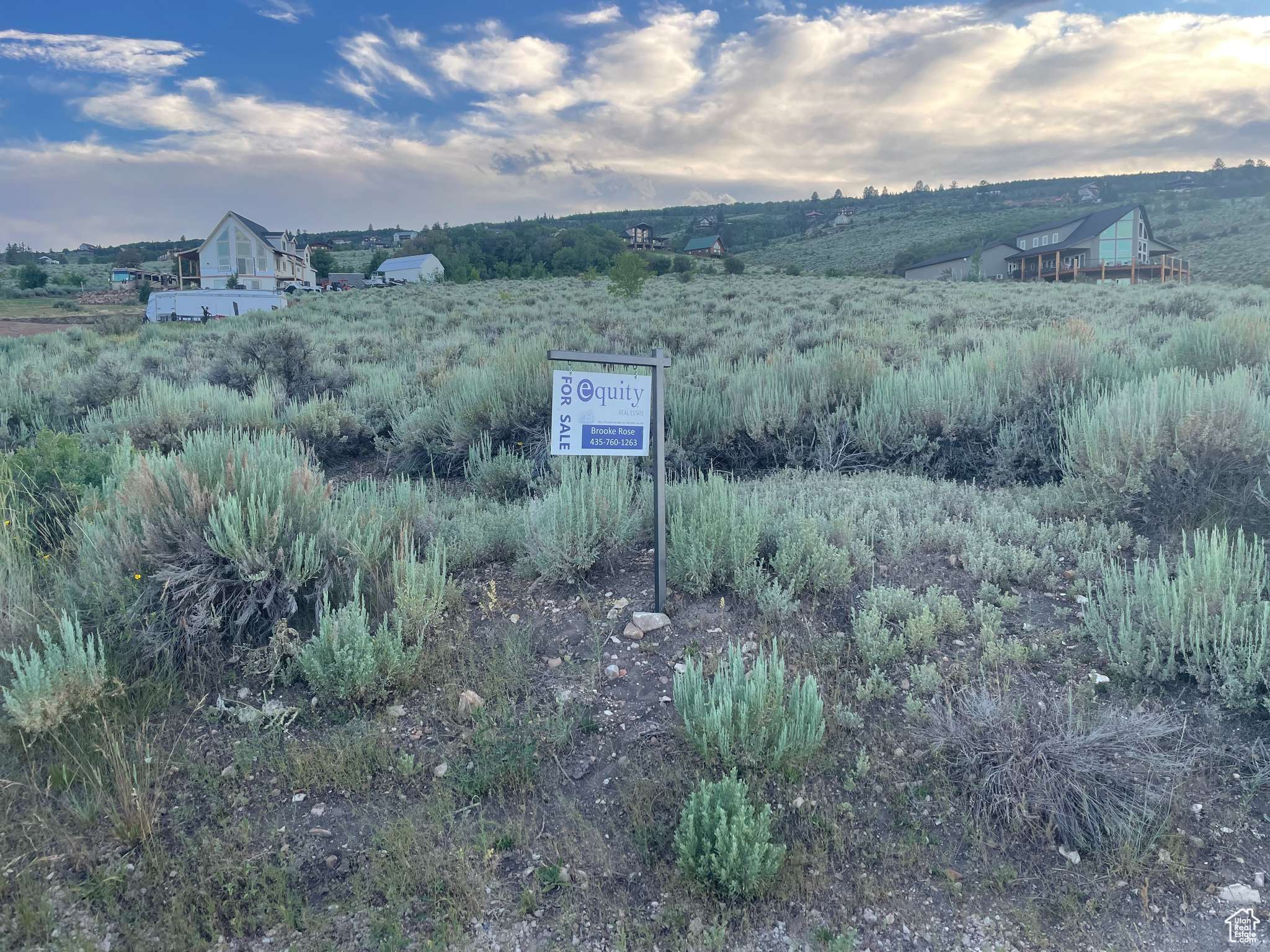 585 W ELDERBERRY CIR #8, Garden City, UT 84028