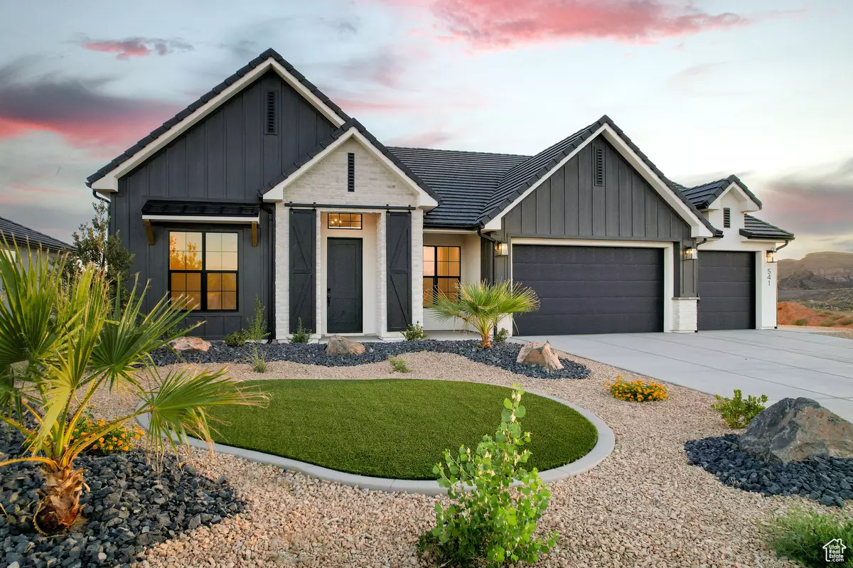 Hurricane, UT 84737,541 N 3380 W #17