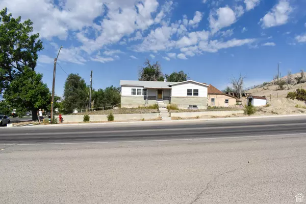 Castle Dale, UT 84513,215 N CENTER ST