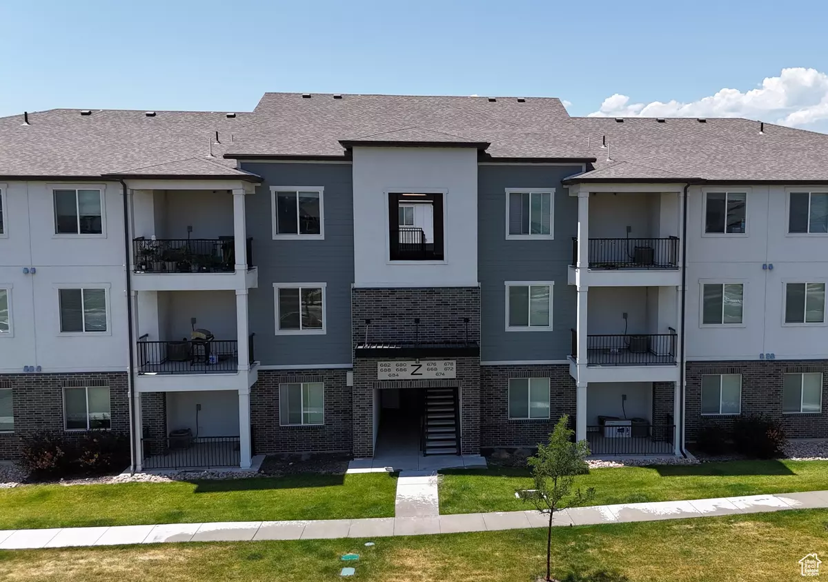 Vineyard, UT 84059,680 N 380 W #Z303