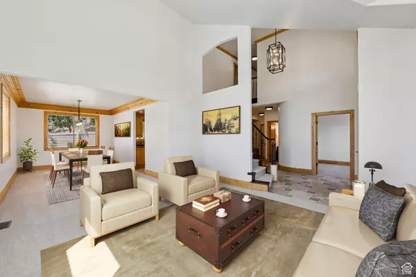 Cottonwood Heights, UT 84121,2935 E DENMARK DR