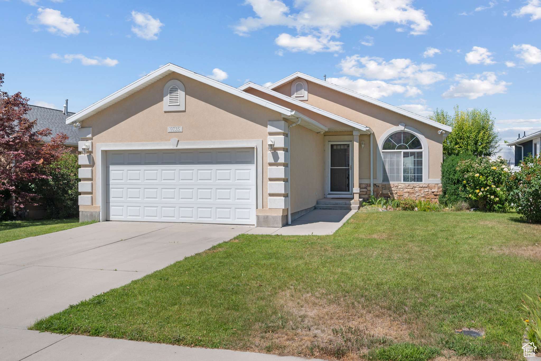 9735 N FERGUSON DR, Cedar Hills, UT 84062