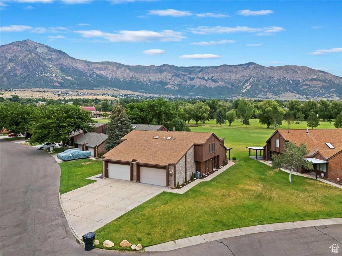 Pleasant View, UT 84414,69 WHITE BARN DR
