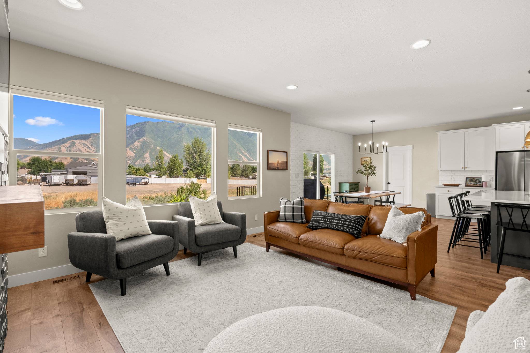 Mapleton, UT 84664,219 S DOUBLEDAY ST