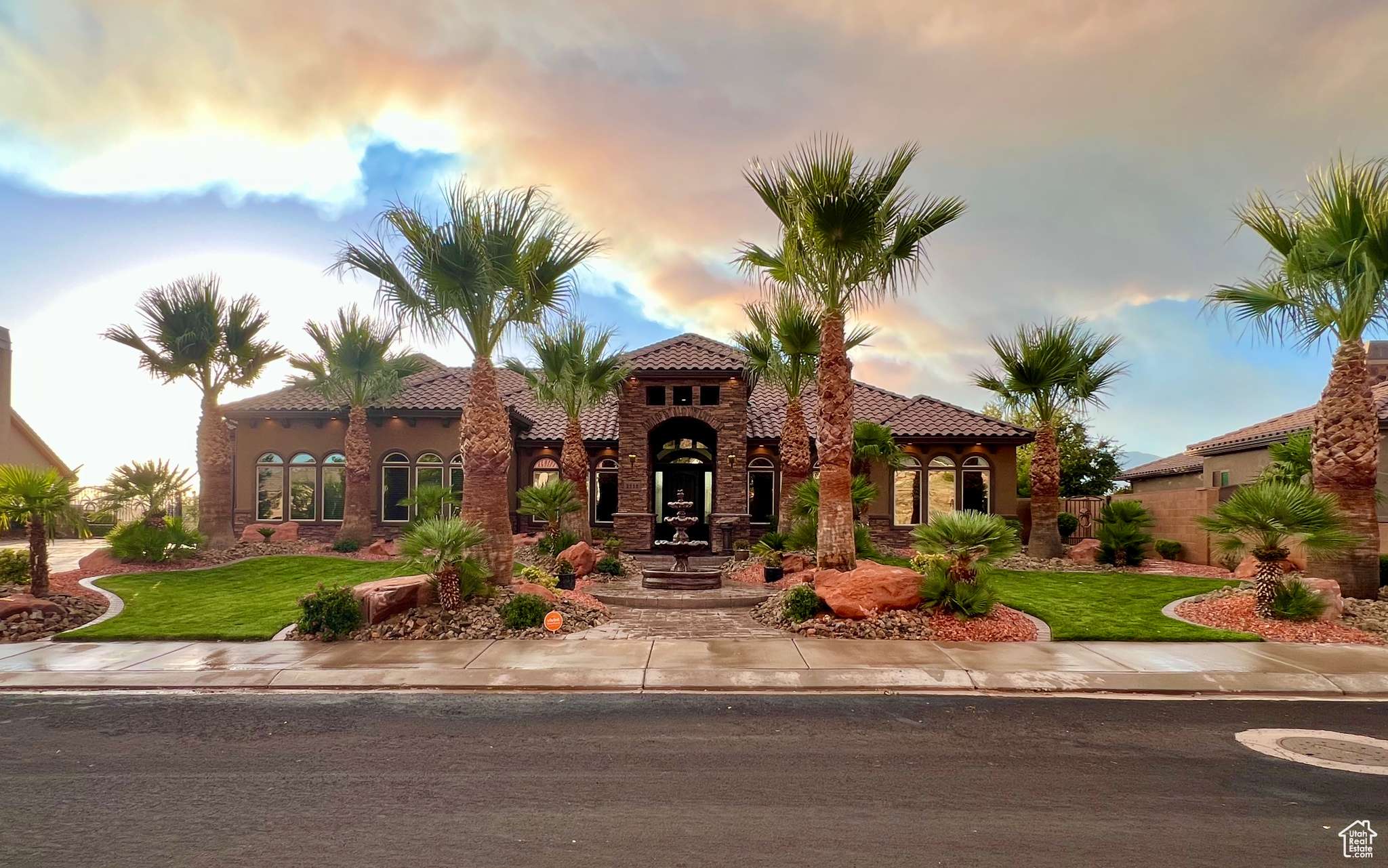 2238 S REDSTONE RD, Hurricane, UT 84737