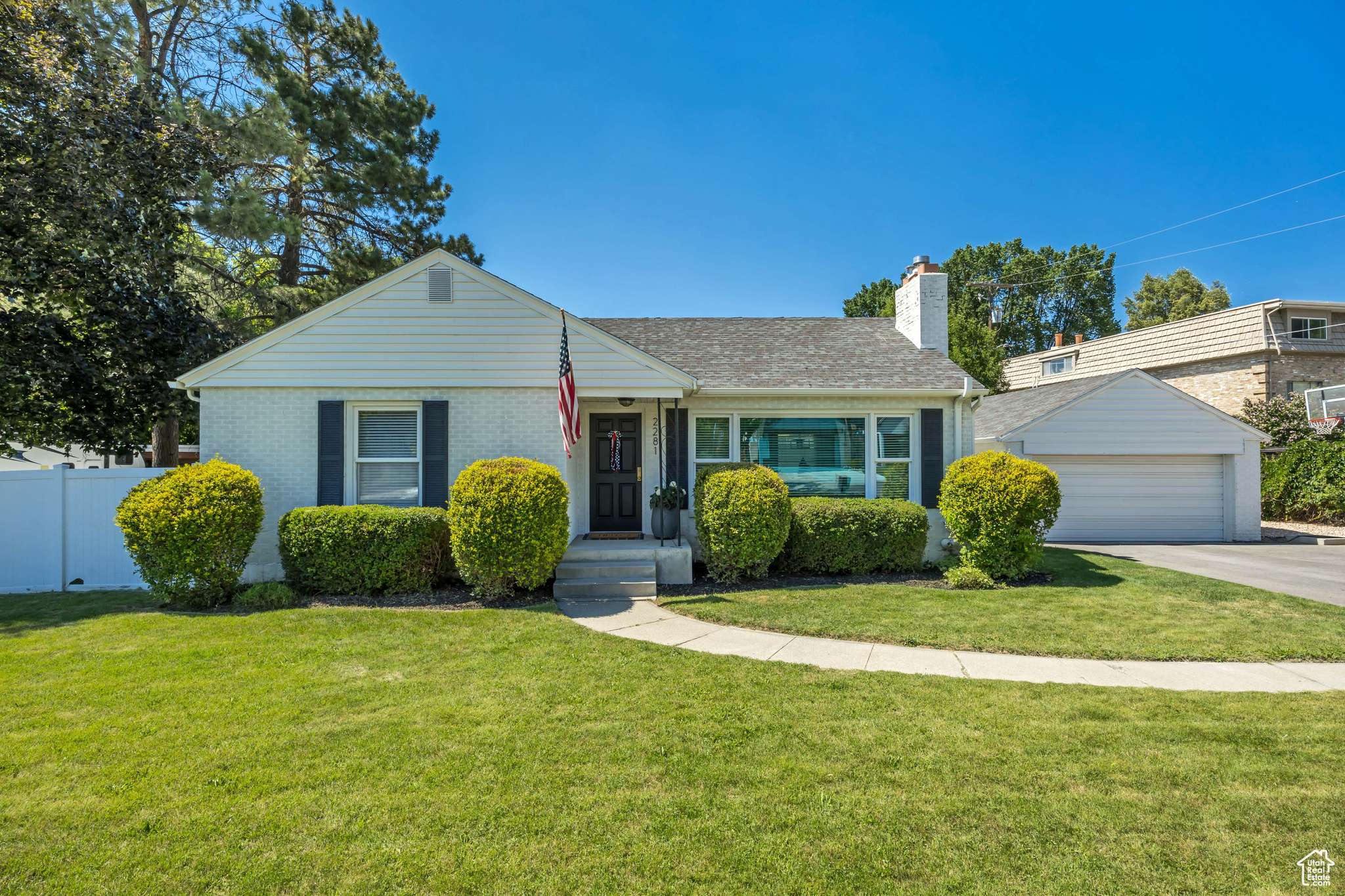 2281 E ARBOR LN, Holladay, UT 84117