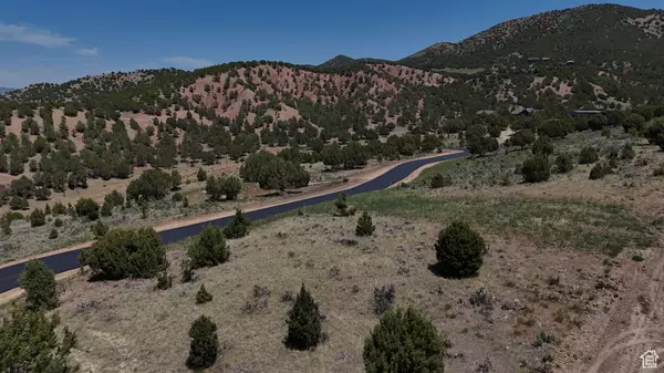 Wanship, UT 84017,1167 TRAIL RIDGE DR #8