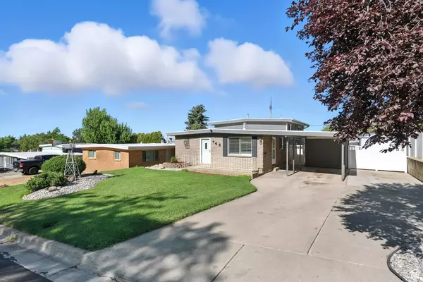 Ogden, UT 84404,743 S SIMORON DR E