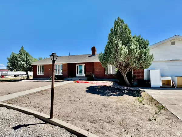 Hinckley, UT 84635,279 W 600 N