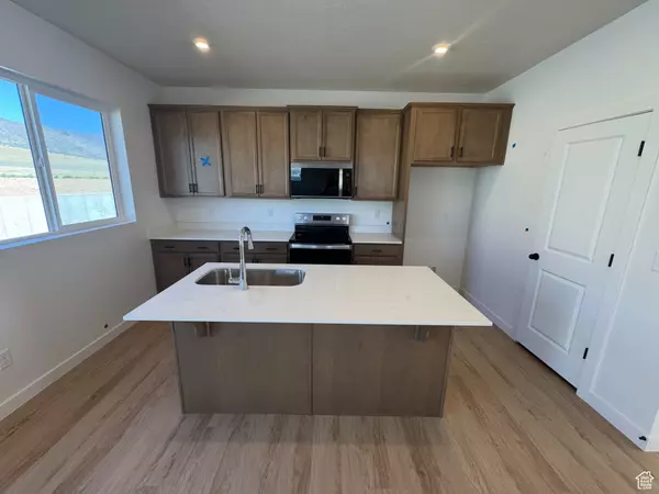 Eagle Mountain, UT 84005,3646 N OAK BLVD #322