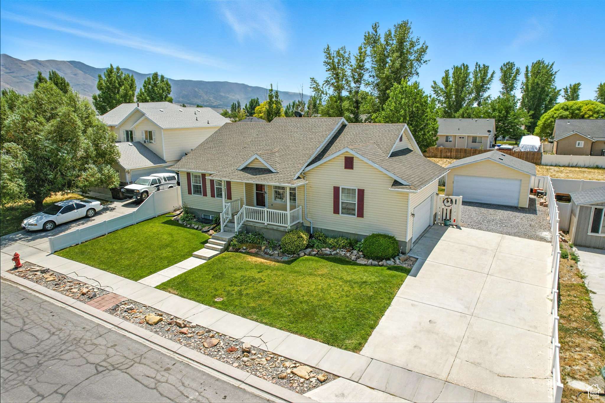 Eagle Mountain, UT 84005,1348 E HARRIER ST