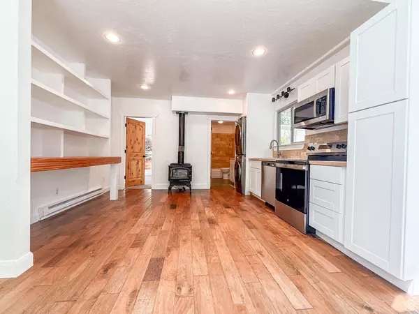 Ogden, UT 84401,534 S OGDEN CYN