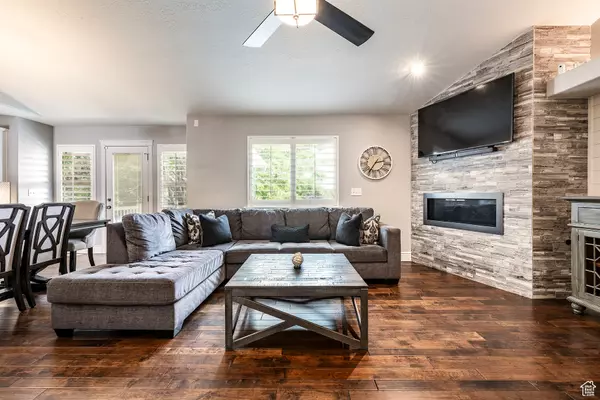 West Point, UT 84015,3667 W 520 N