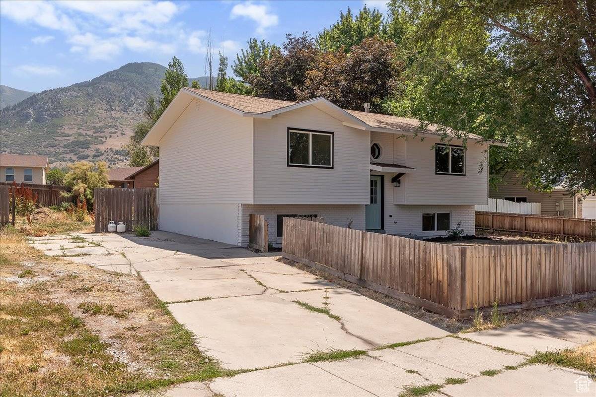 North Ogden, UT 84414,2340 N 675 E