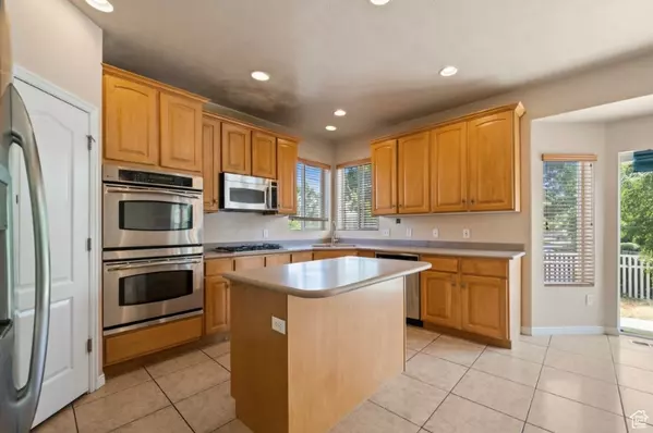 West Jordan, UT 84084,4153 W MILLSDEN LN
