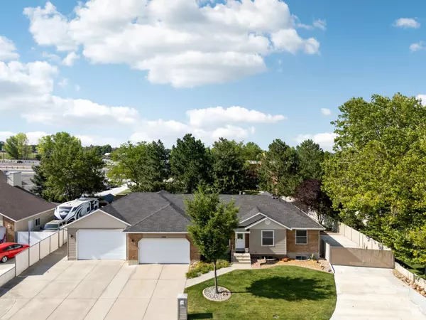 2598 W CHERRY GROVE WAY, South Jordan, UT 84095