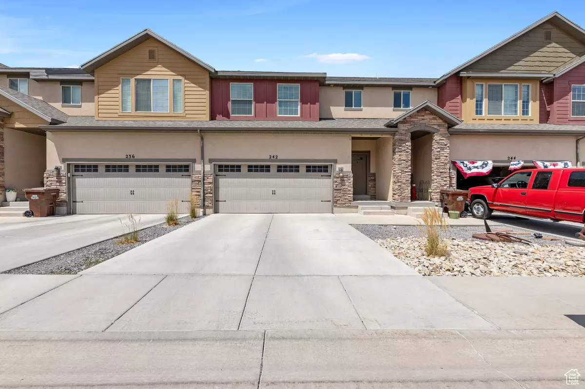 Saratoga Springs, UT 84045,242 E BRIDGEWATER LN S