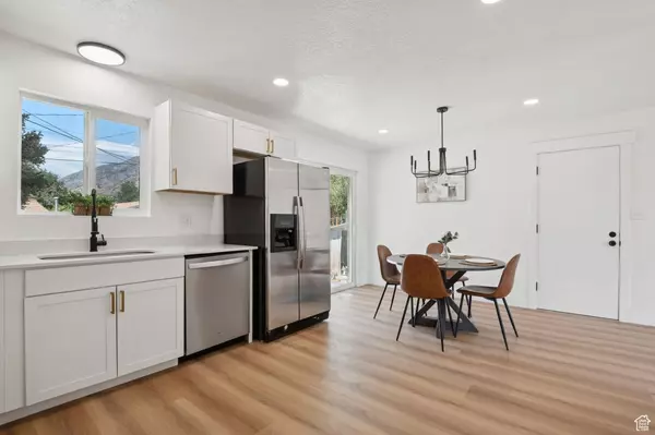 Provo, UT 84606,1211 E 400 S
