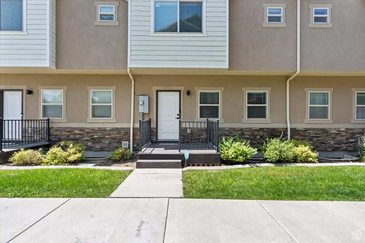West Valley City, UT 84119,3883 S 1605 W