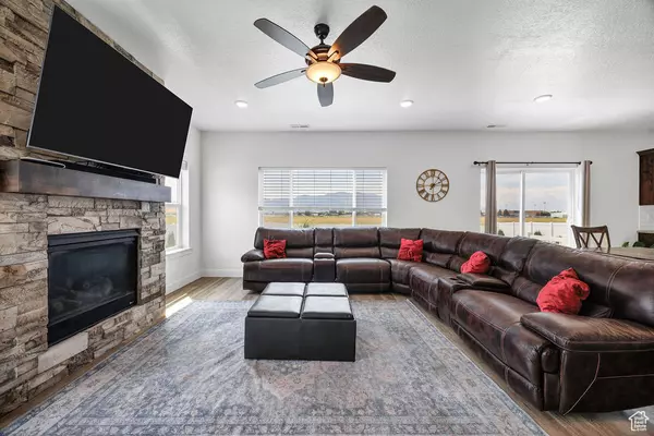 Hyrum, UT 84319,412 S 1170 E