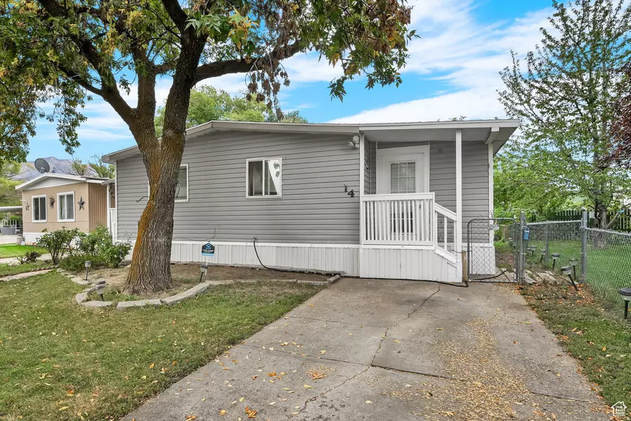 900 S CENTURY DR W #14, Ogden, UT 84404