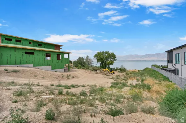 Saratoga Springs, UT 84045,3434 S SPINNAKER BAY DR