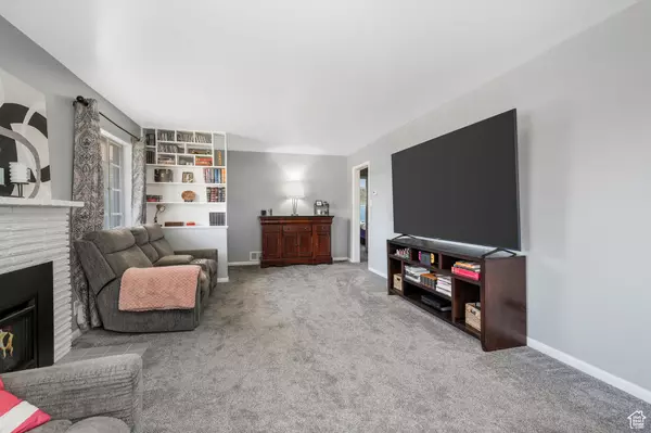 South Ogden, UT 84403,4042 PORTER AVE