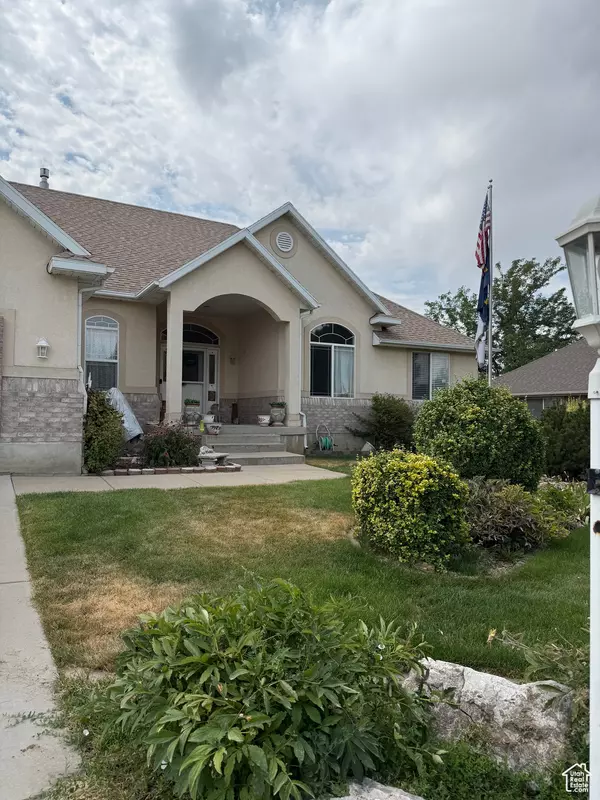 1317 W 2275 S, Syracuse, UT 84075