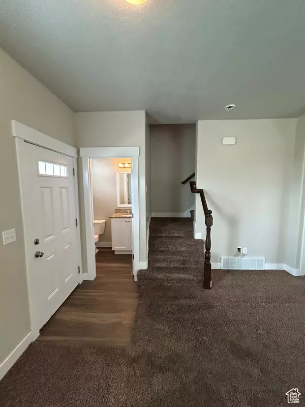 Eagle Mountain, UT 84005,1772 E SKYLINE DR #L1