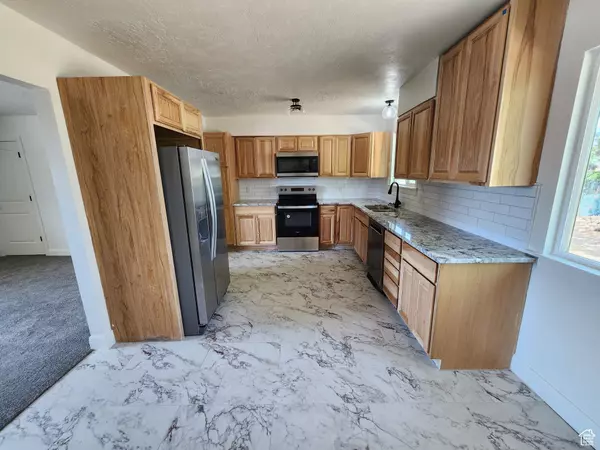 Layton, UT 84041,1740 N 1575 W