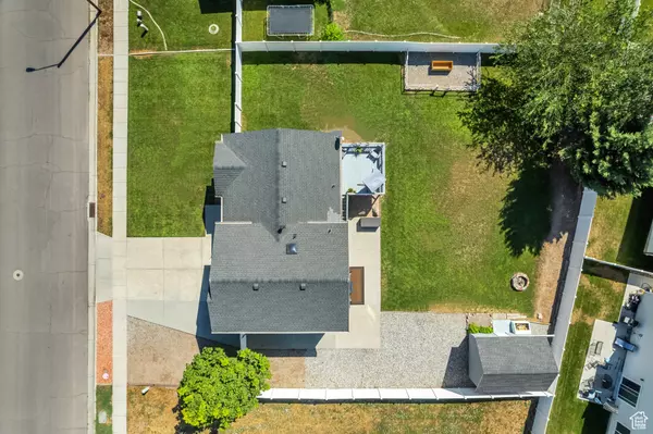 North Ogden, UT 84414,241 E 1900 N