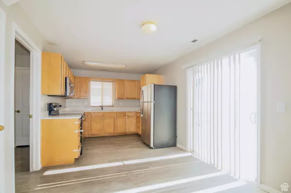 Saratoga Springs, UT 84045,72 N MONTROSE