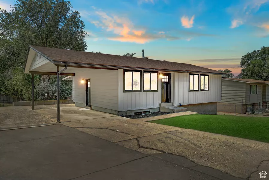 9420 S STREATHAM RD, Sandy, UT 84070