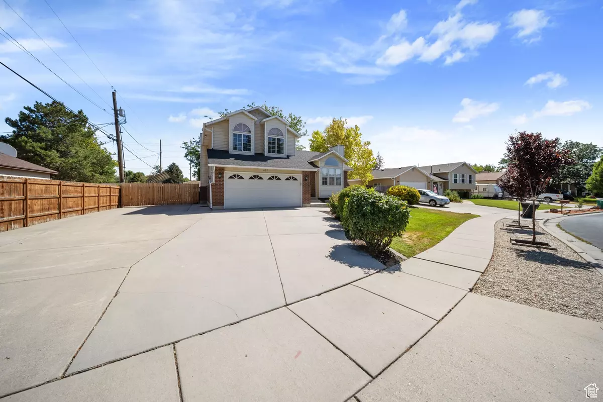 Murray, UT 84123,607 W 5850 S