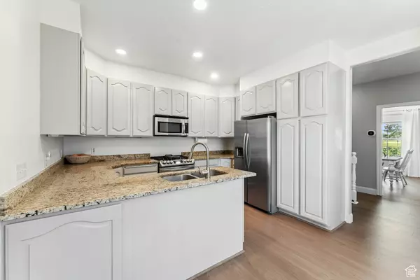 Highland, UT 84003,5159 W 11000 N