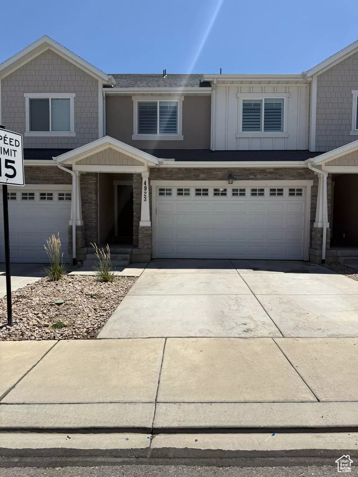 Riverton, UT 84096,4923 W PILLAR DR