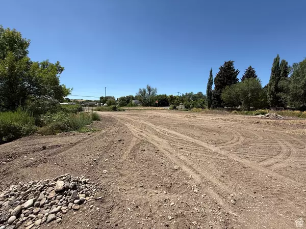 Hyrum, UT 84319,365 W MAIN ST