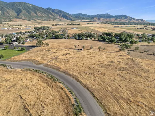 Tooele, UT 84074,2065 N LINCOLN LN