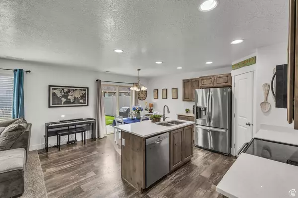 Spanish Fork, UT 84660,705 S 220 W