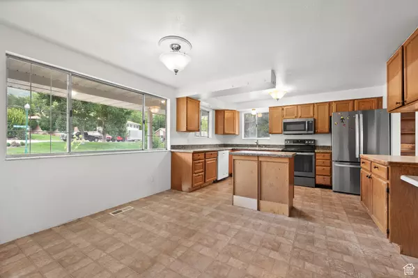 Orem, UT 84057,49 W 1880 N