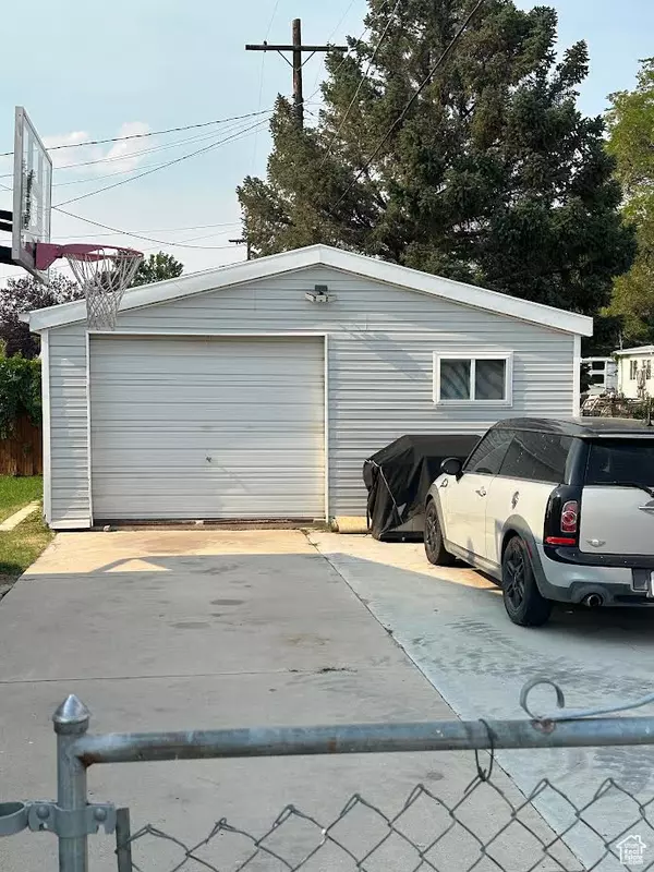 Price, UT 84501,450 W 300 S