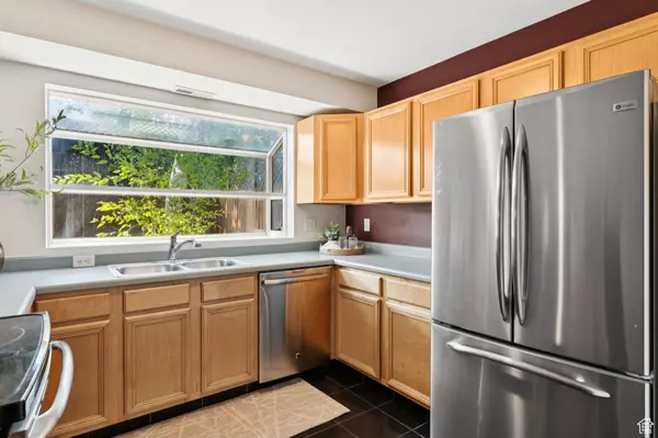 Salt Lake City, UT 84106,2233 S 500 E #105