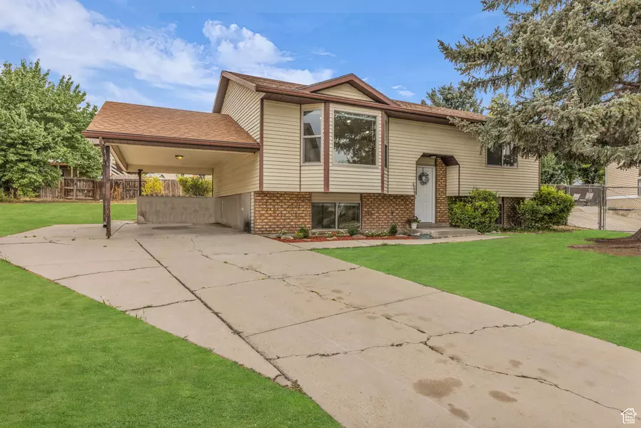 4909 W SAKURA CT, West Jordan, UT 84081